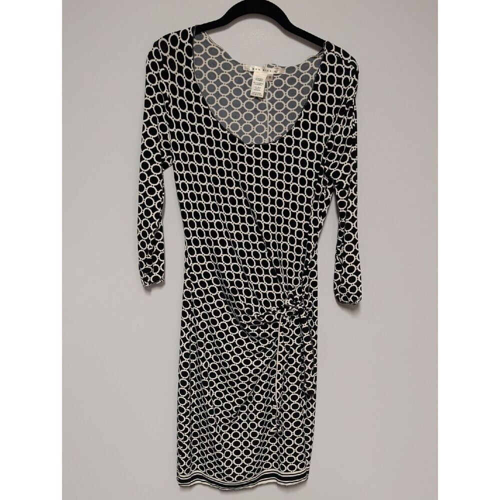 Max Studio Black and White Geometric Long-Sleeve Wrap Dress